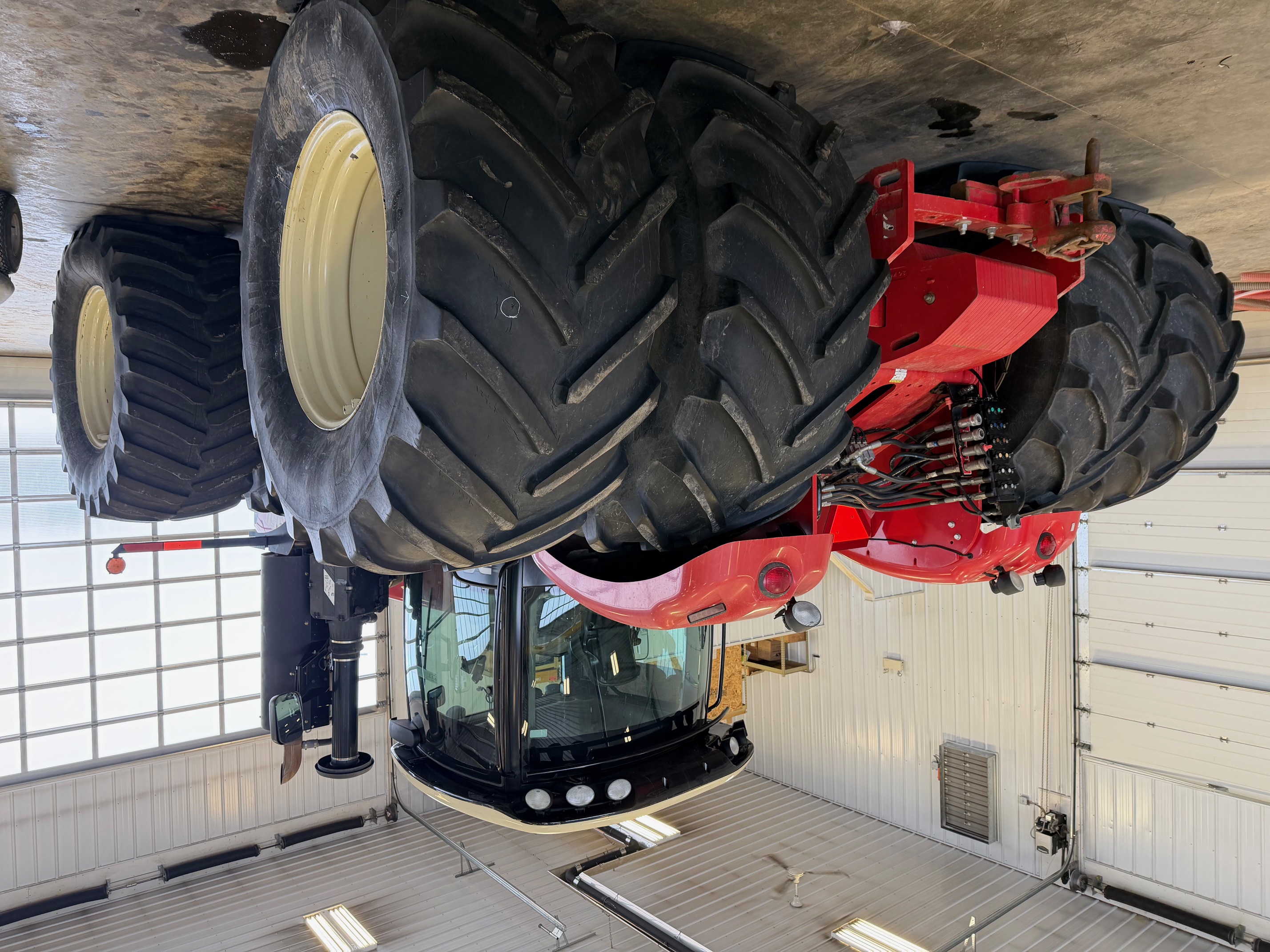 2013 Versatile 550 Tractor