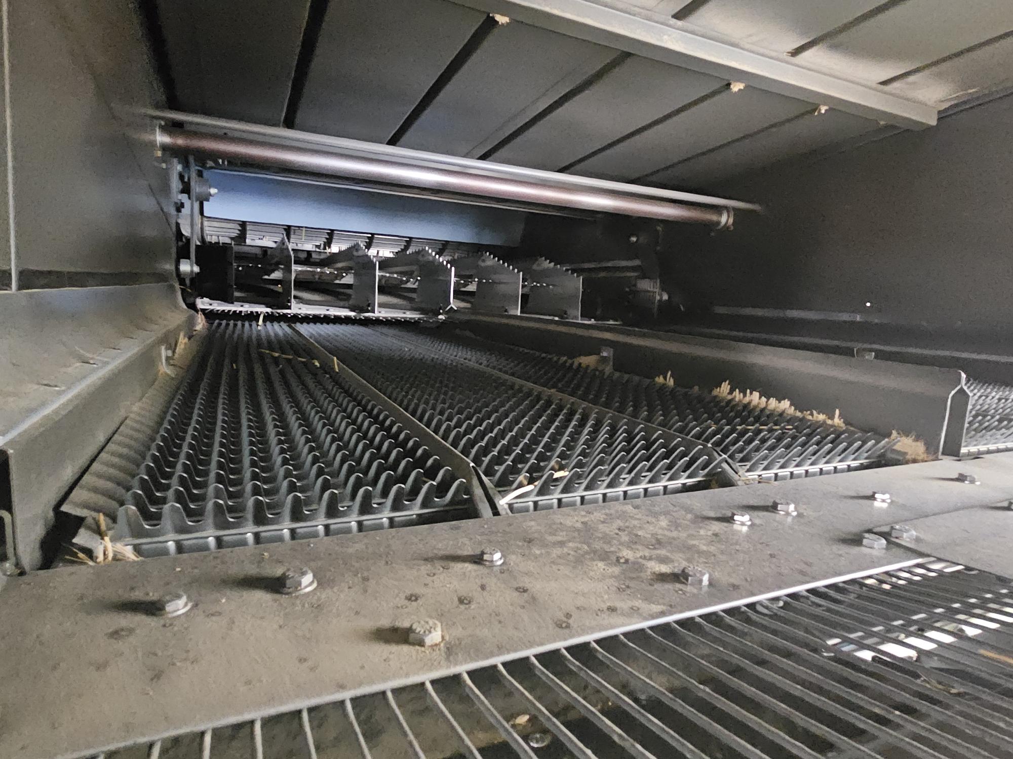 2011 CLAAS 770 Combine