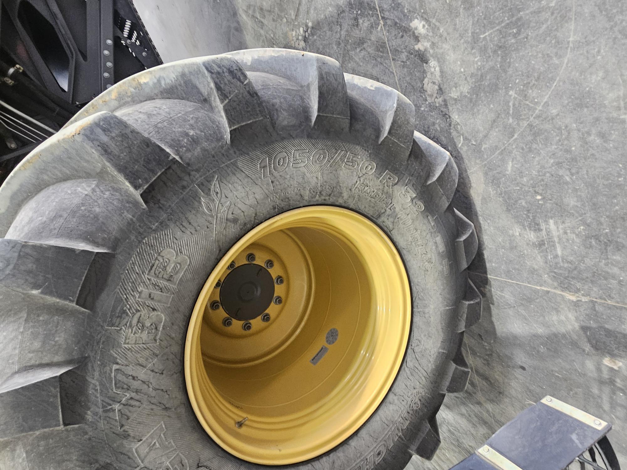 2011 CLAAS 770 Combine