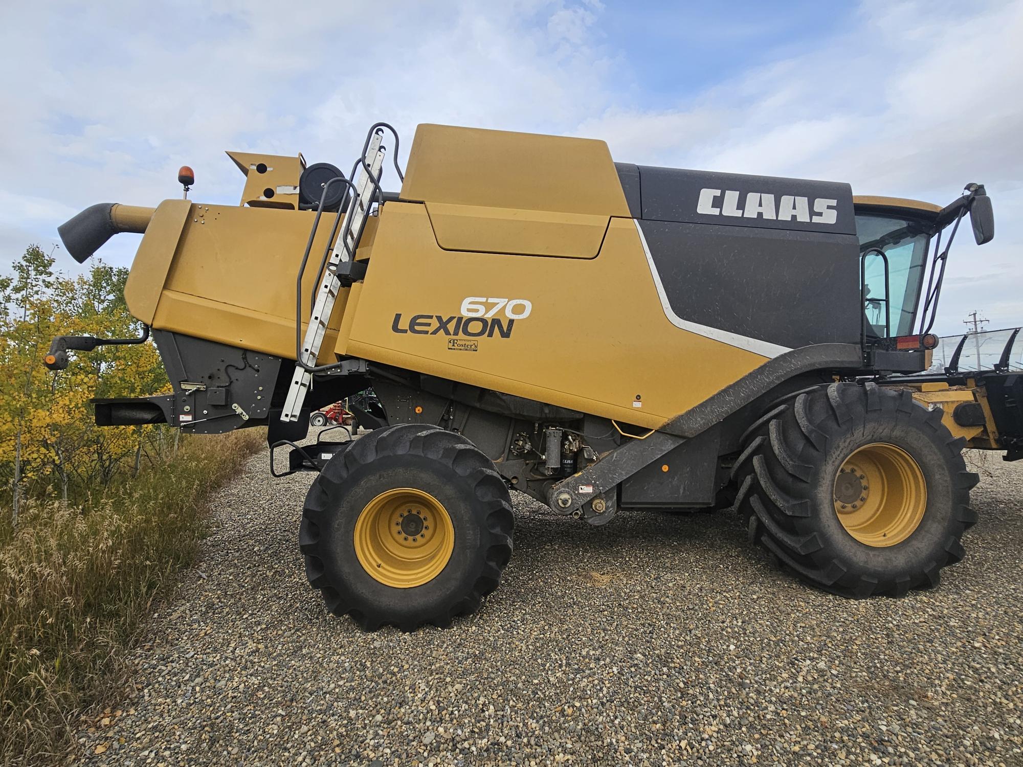 2013 CLAAS 670 Combine