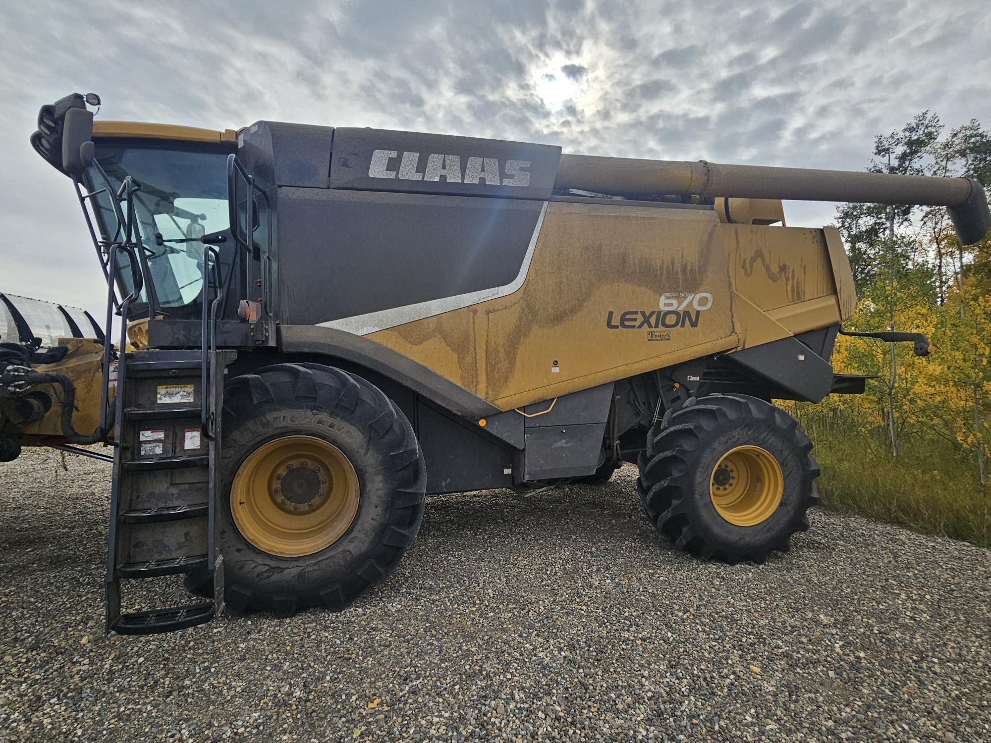 2013 CLAAS 670 Combine