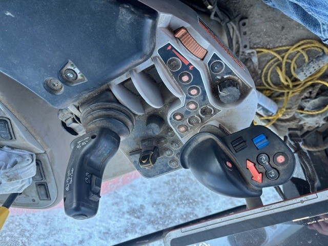 2016 Kubota M7-171 Tractor