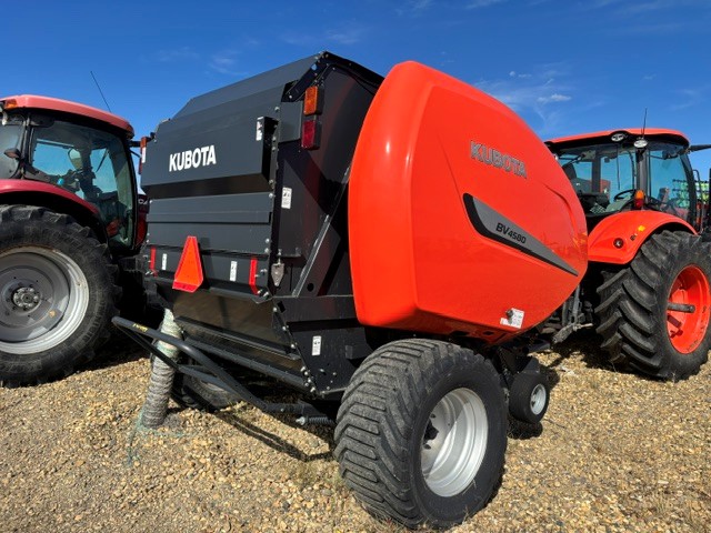 2017 Kubota BV4580 Baler/Round