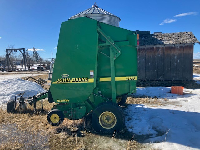 2001 John Deere 567 Baler/Round