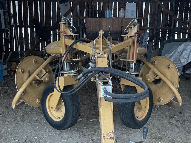 2010 Vermeer R2300 Rake