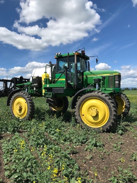2003 John Deere 4710 Sprayer/High Clearance