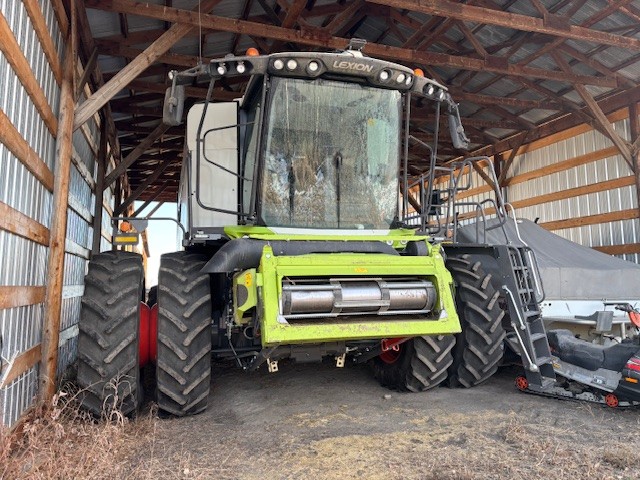 2021 CLAAS 8700 Combine
