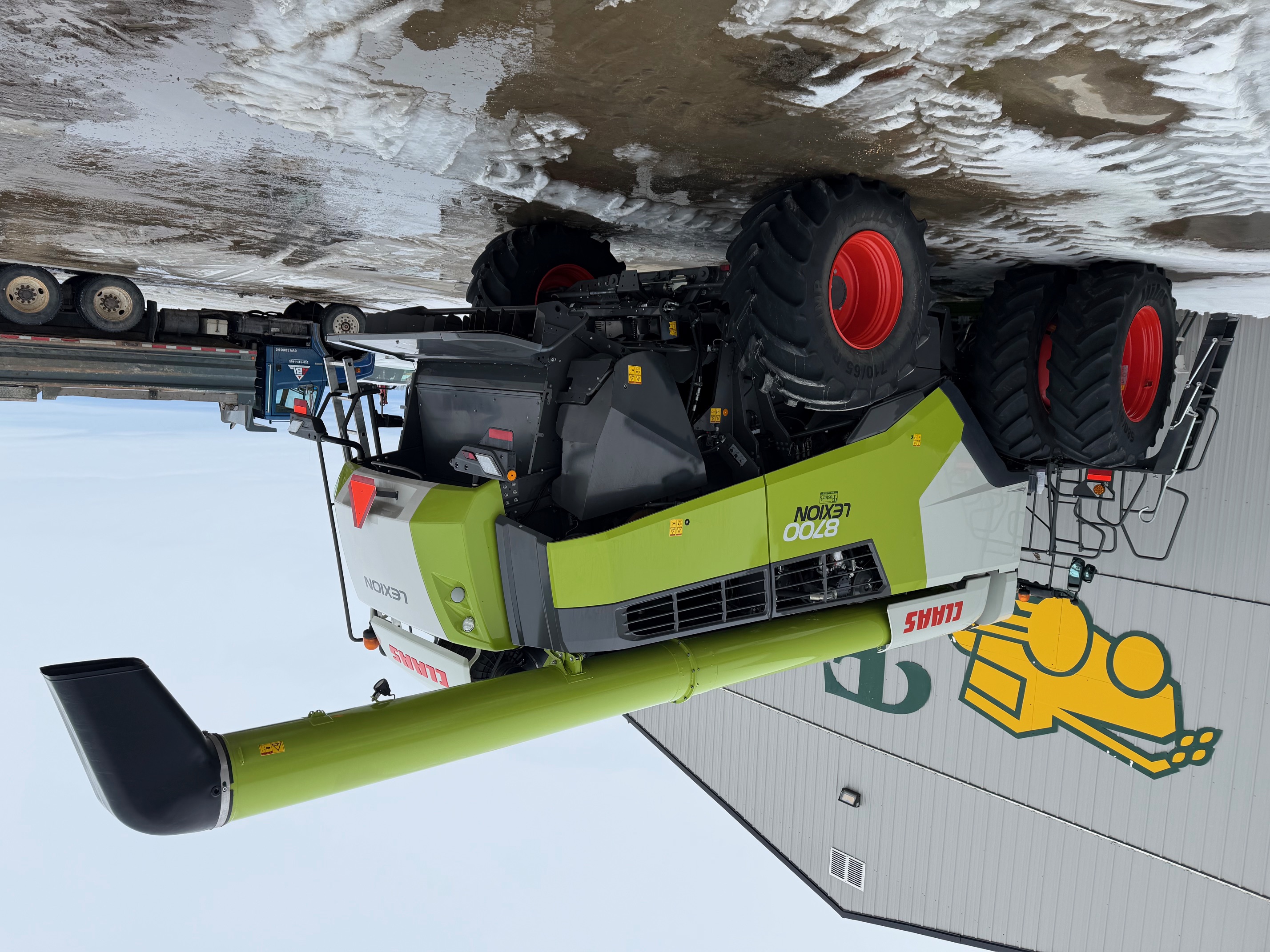 2022 CLAAS 8700 Combine