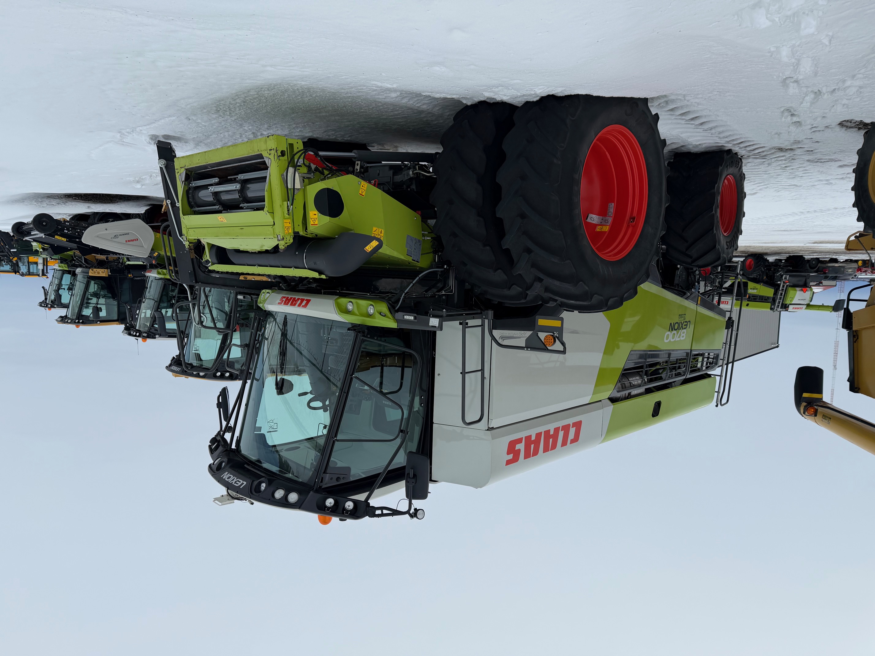 2022 CLAAS 8700 Combine
