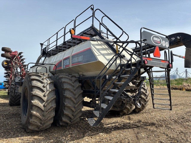 2023 Bourgault 9950 Air Tank/Cart