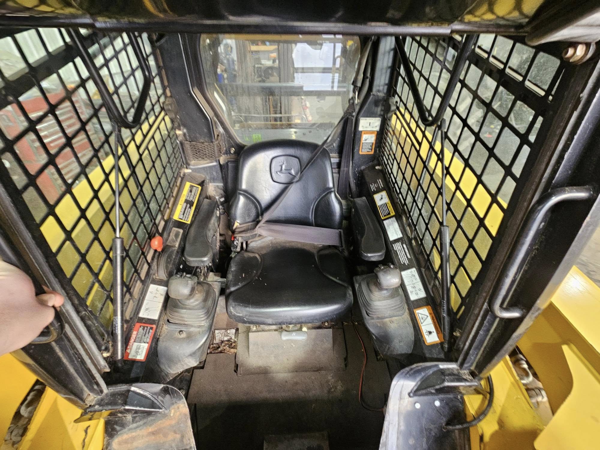 2008 John Deere 328 Skid Steer Loader