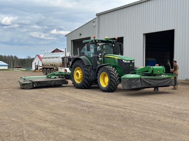 2014 John Deere 388 Mower Conditioner