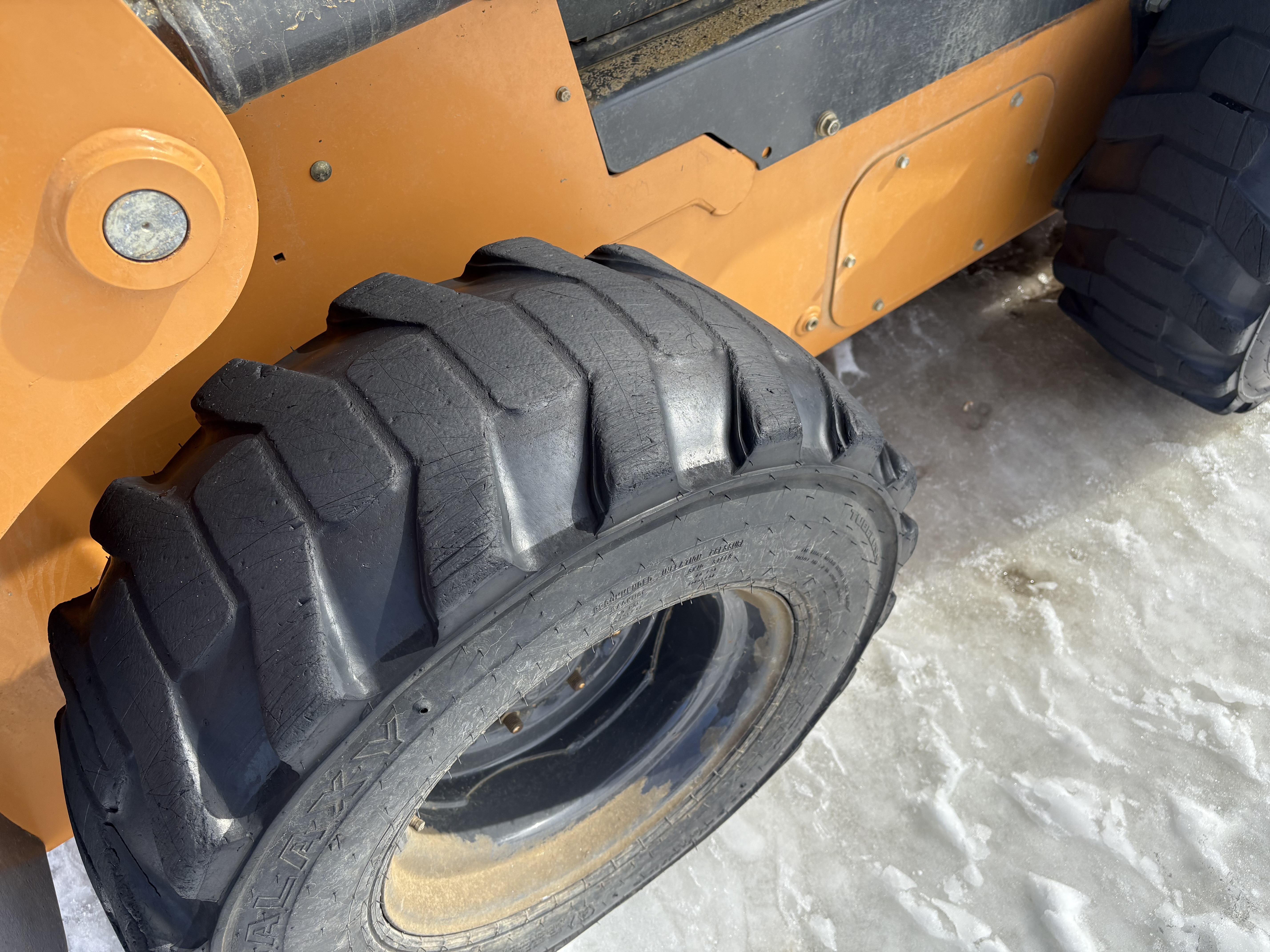 2020 Case SR270 Skid Steer Loader