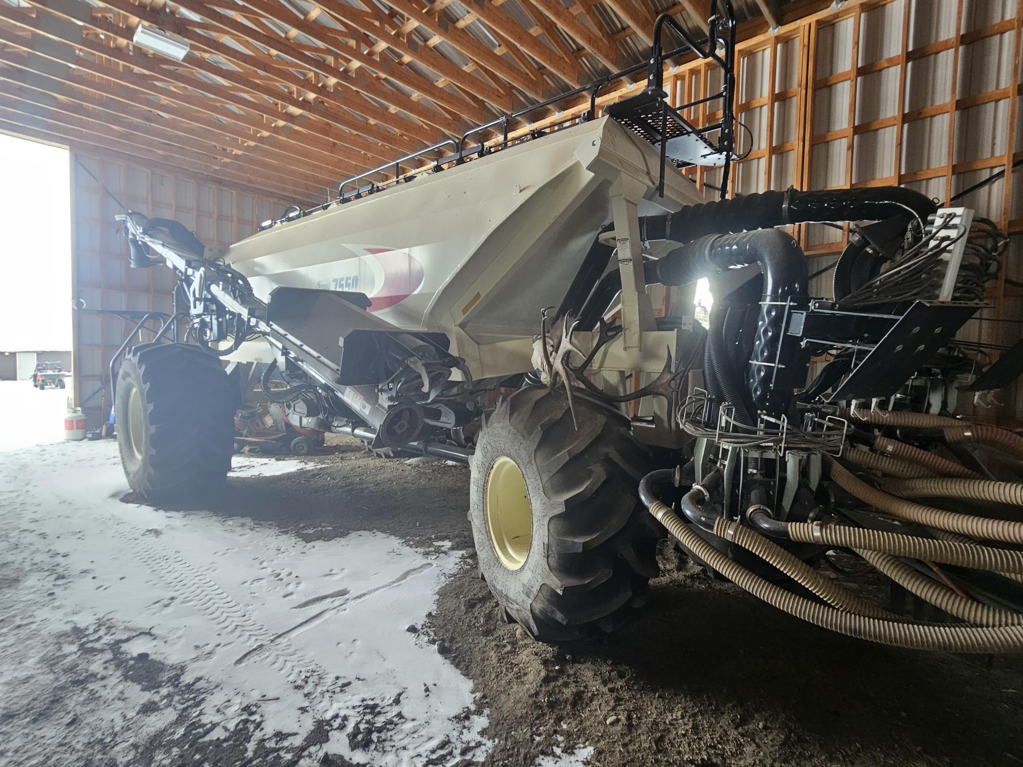 2016 Bourgault 3320 Air Drill