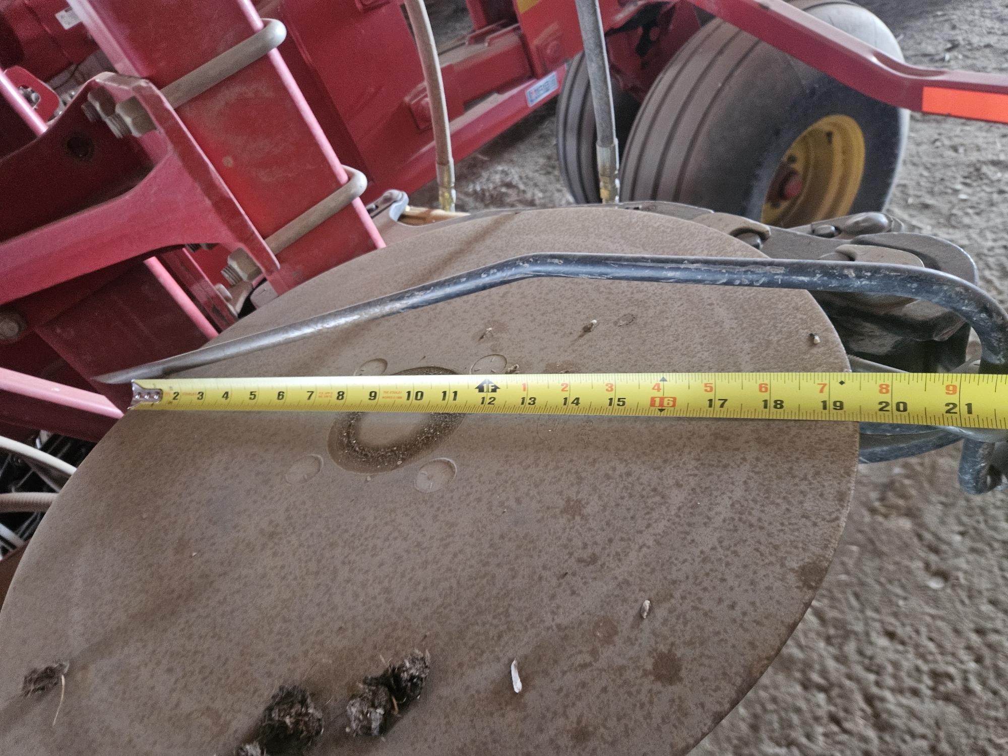 2016 Bourgault 3320 Air Drill