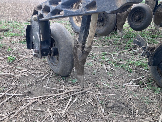 2014 Bourgault 3320 Air Drill