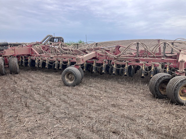 2014 Bourgault 3320 Air Drill