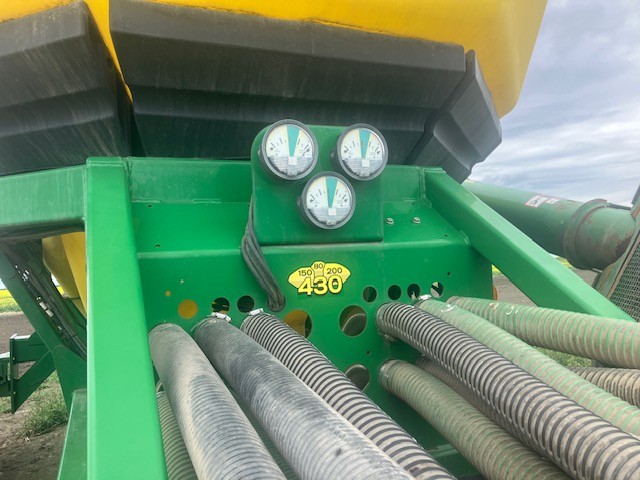 2009 John Deere 1835 Air Seeder
