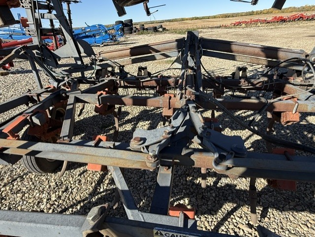 2003 Flexi-Coil 820 Chisel Plow