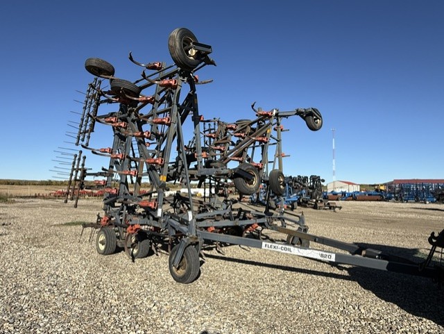 2003 Flexi-Coil 820 Chisel Plow