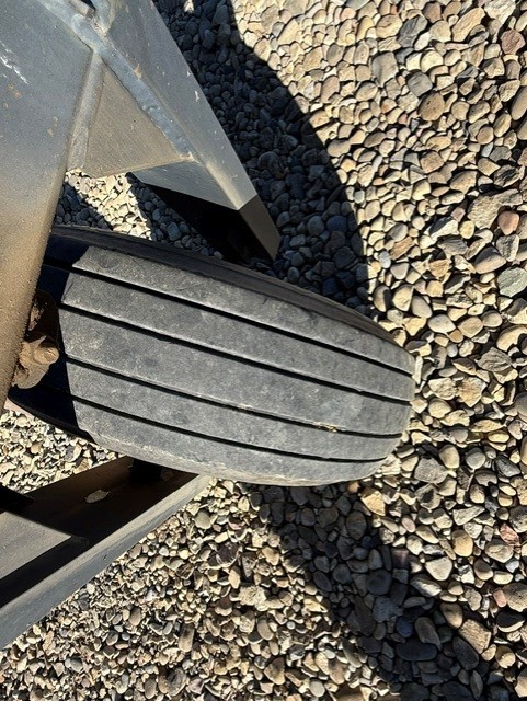 2003 Flexi-Coil 820 Chisel Plow