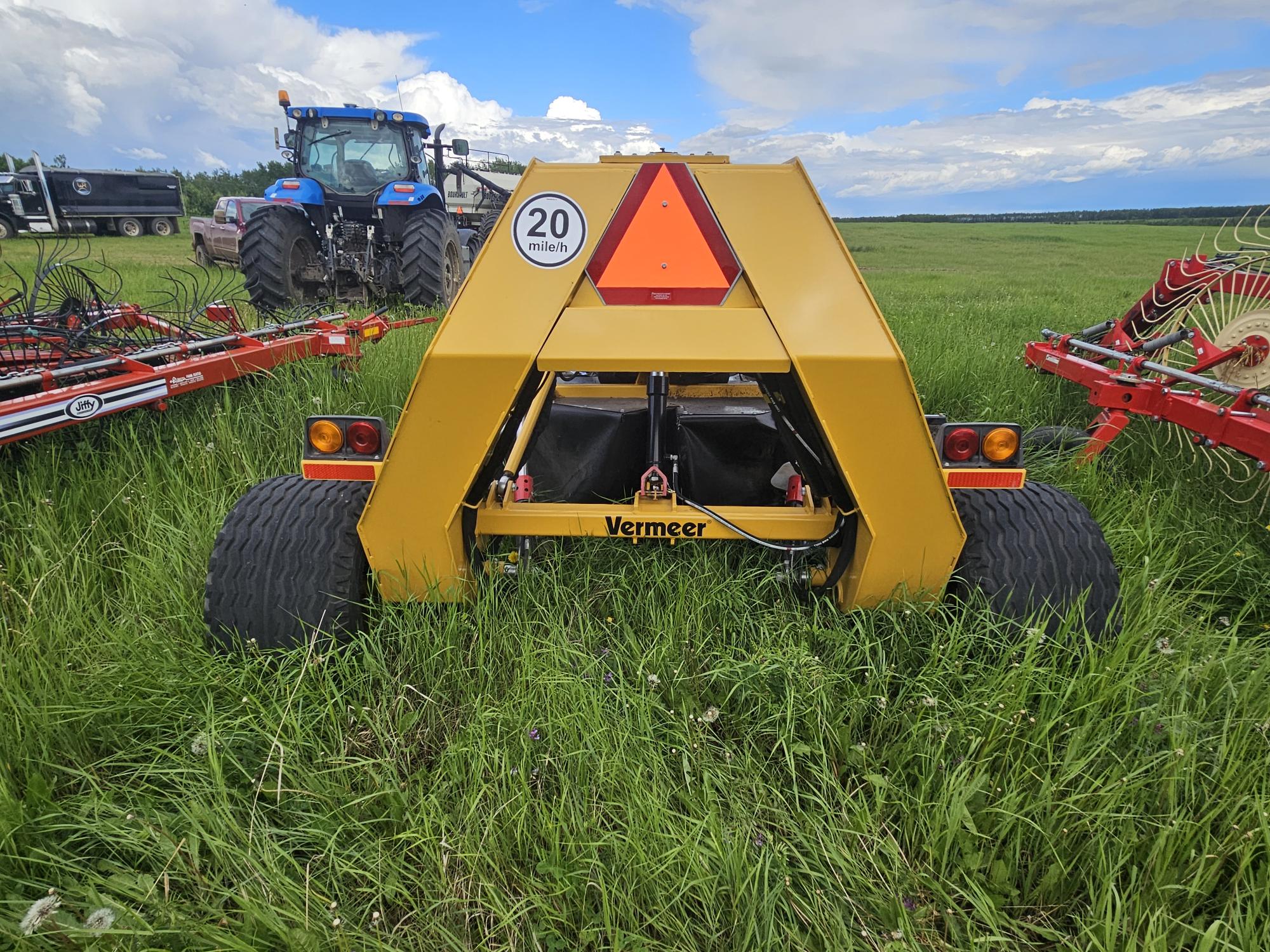 2023 Vermeer TM1410 Mower Conditioner/Disc