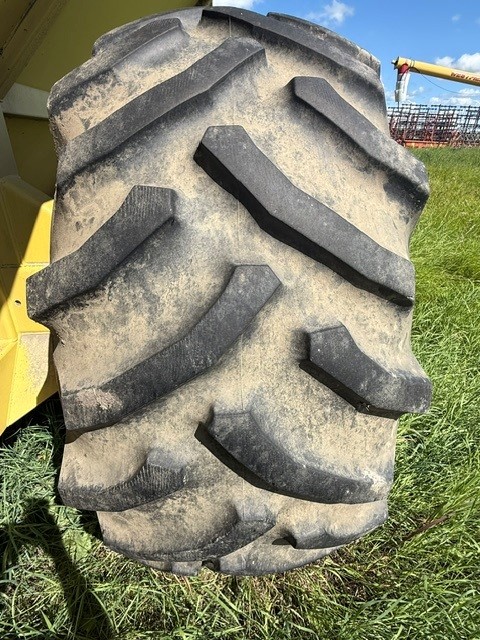 1995 Degelman SK800 Grain Cart