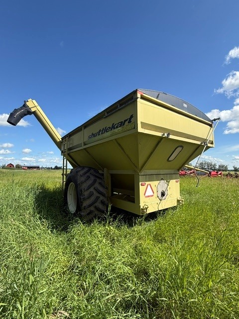 1995 Degelman SK800 Grain Cart