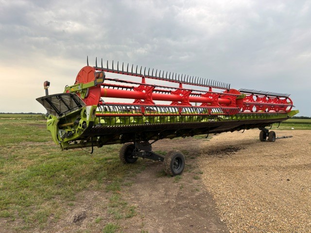 2023 CLAAS Convio 1380 Header Combine