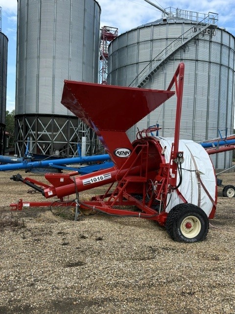 2018 Renn Mill 1016 Grain Bag Loader