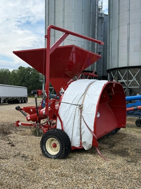 2018 Renn Mill 1016 Grain Bag Loader