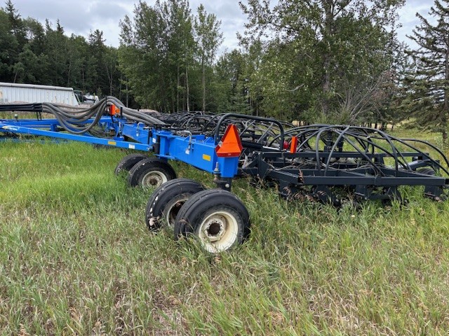 2012 New Holland P2070 Air Drill