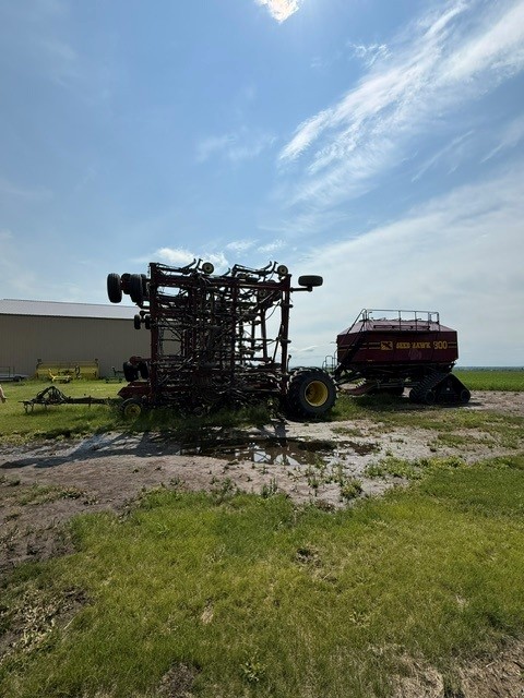 2010 Seed Hawk 8515 Air Seeder