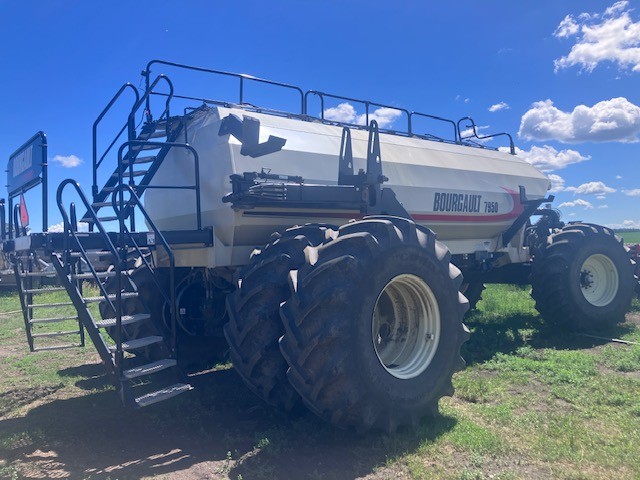 2022 Bourgault 3720 Air Drill