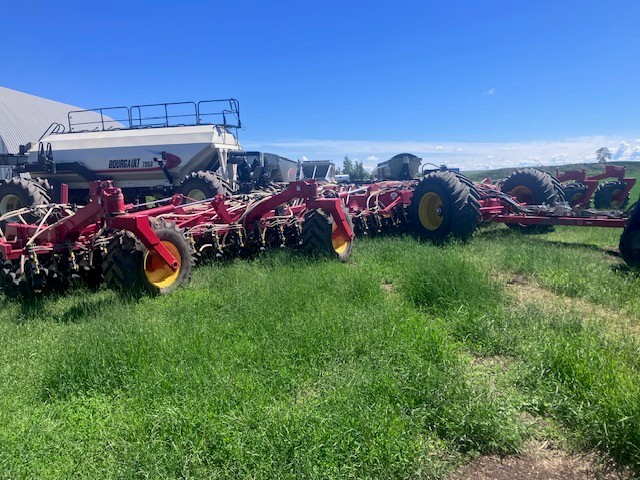 2022 Bourgault 3720 Air Drill