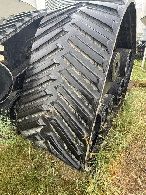 2010 ATI 5000 Tracks Attachment