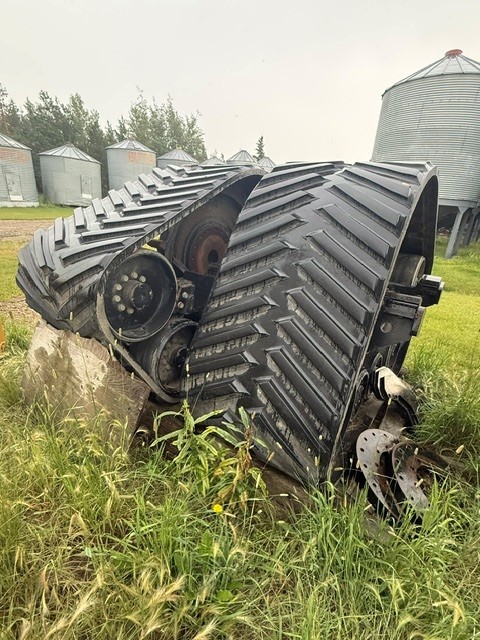 2010 ATI 5000 Tracks Attachment