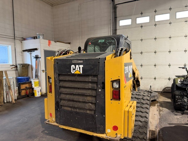 2015 Caterpillar 279D Compact Track Loader