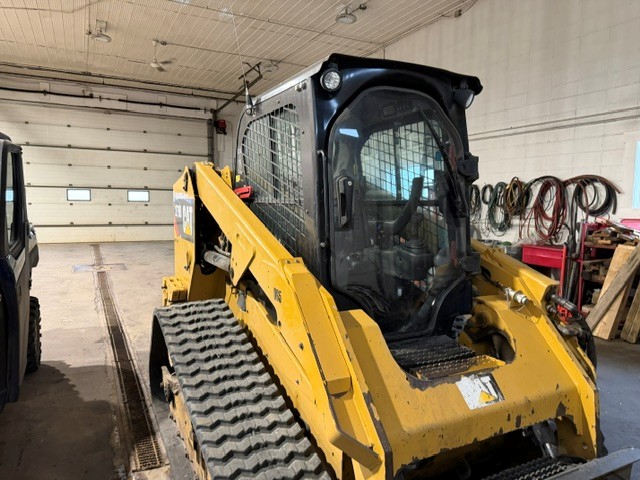 2015 Caterpillar 279D Compact Track Loader