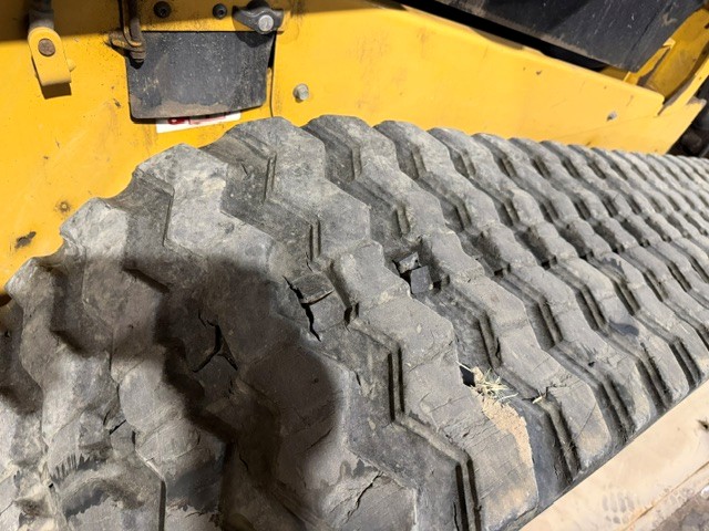 2015 Caterpillar 279D Compact Track Loader