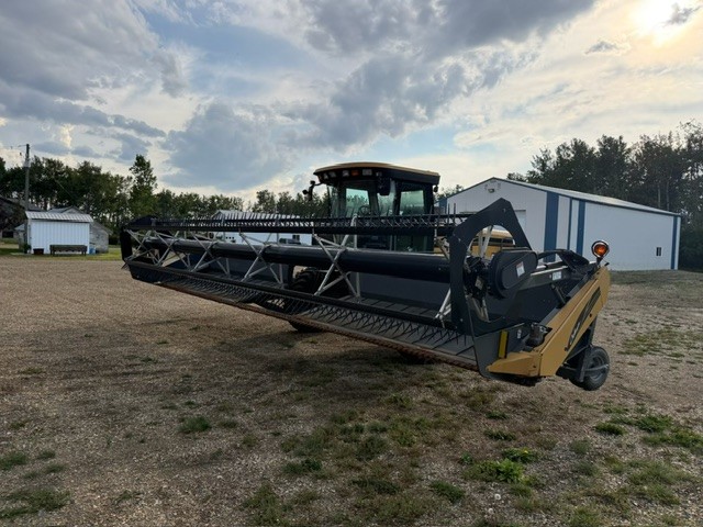 2008 Challenger SP115B Swather