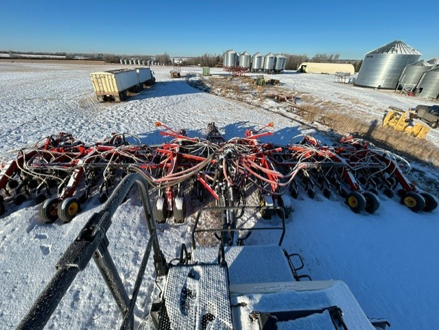 2014 Bourgault 3320 Air Drill