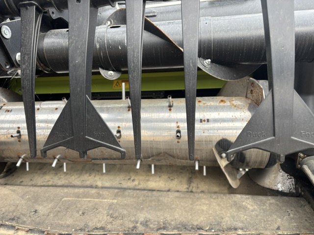 2022 CLAAS 8700 Combine