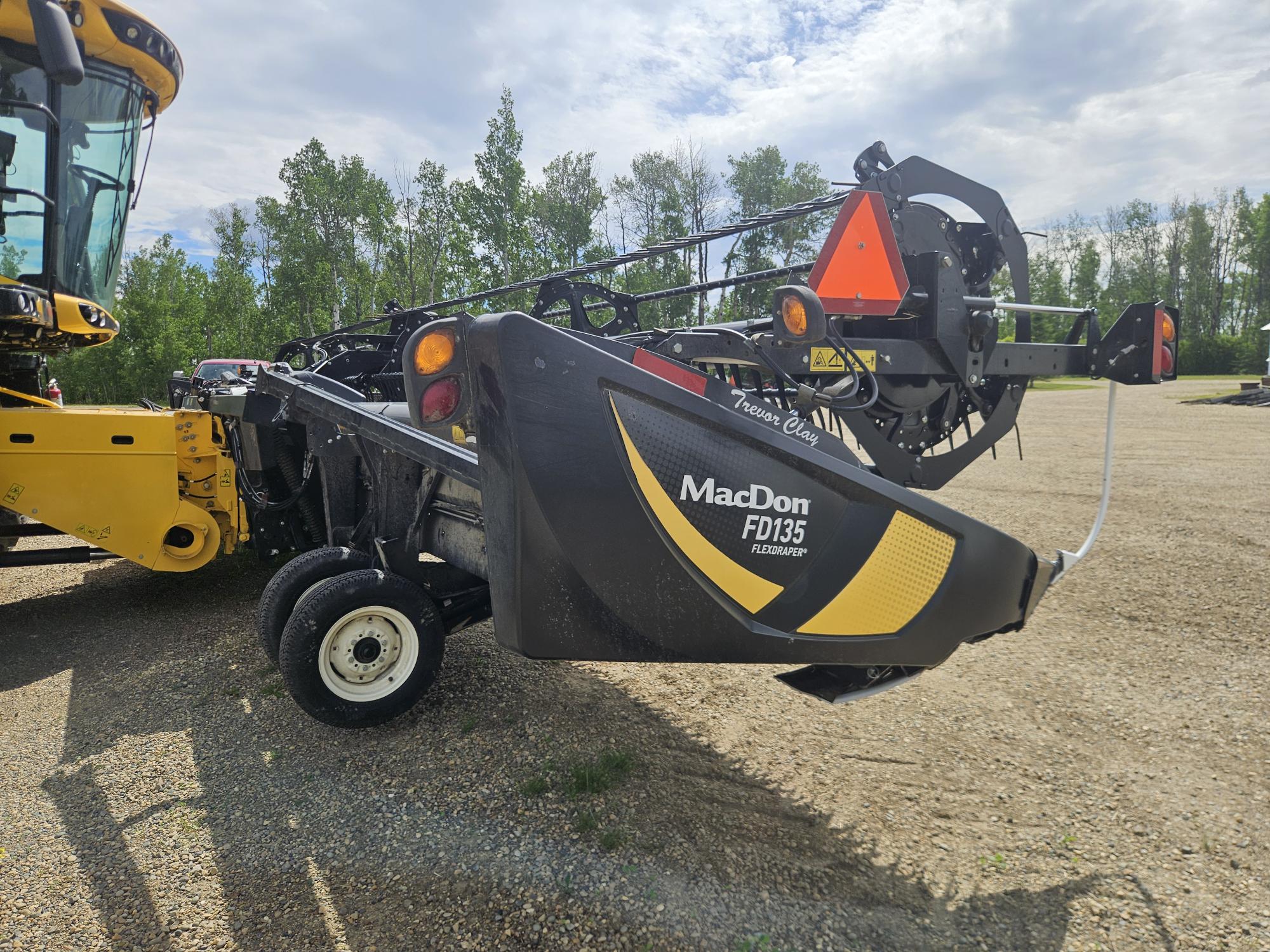 2018 MacDon FD135 Header Combine