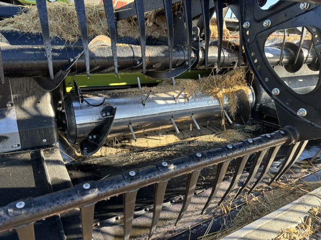 2019 MacDon FD145 Header Combine