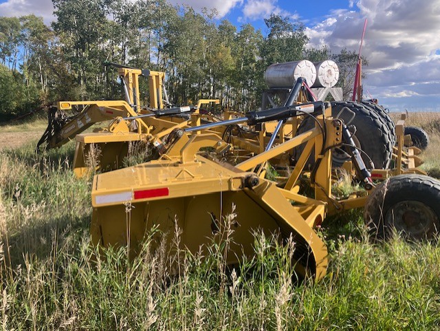 2014 V-Wing V3200 Ditcher