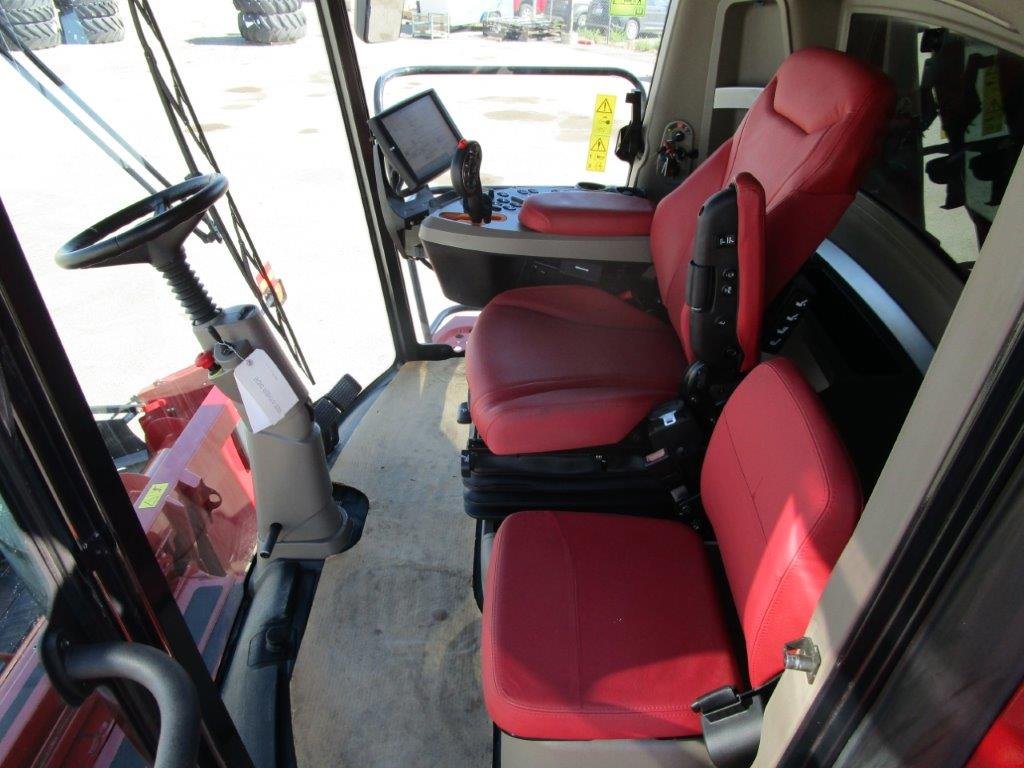 2022 Case 8250 Combine