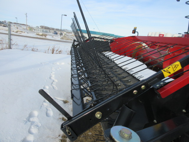 2022 Case 3016 Header Combine