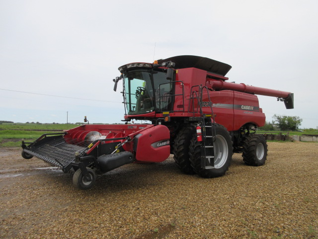 2014 Case 8230 Combine