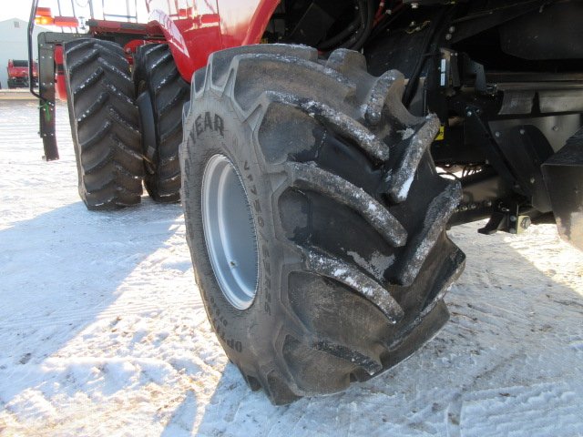 2016 Case 8240 Combine